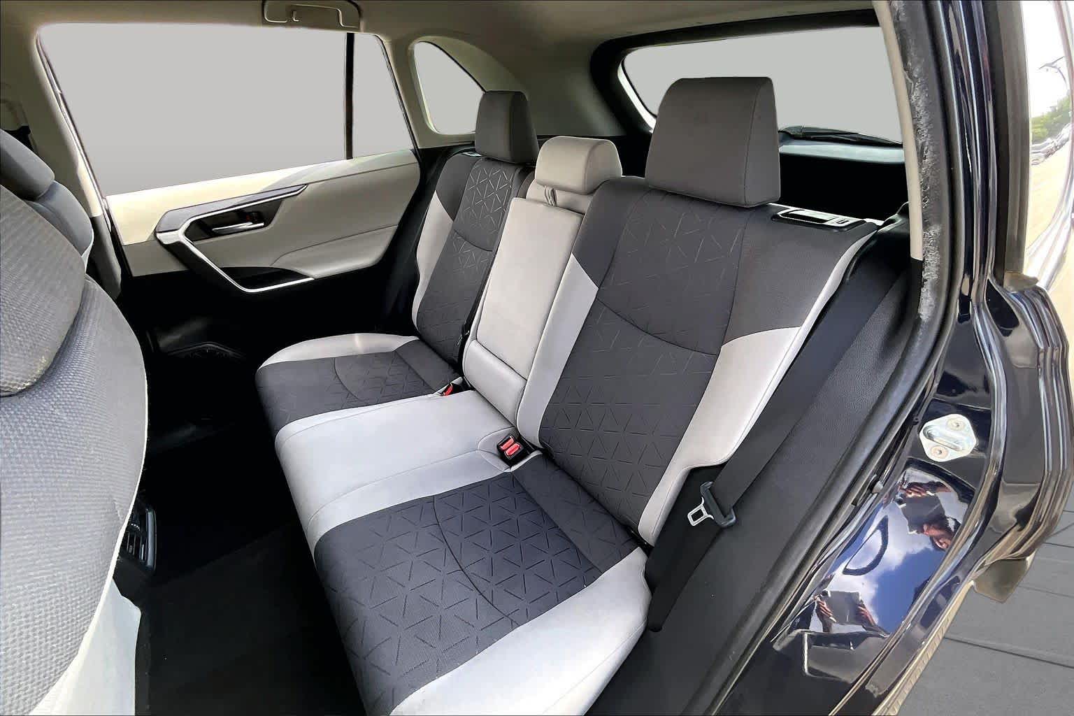 2020 Toyota RAV4 XLE Blueprint at Beck & Masten Kia