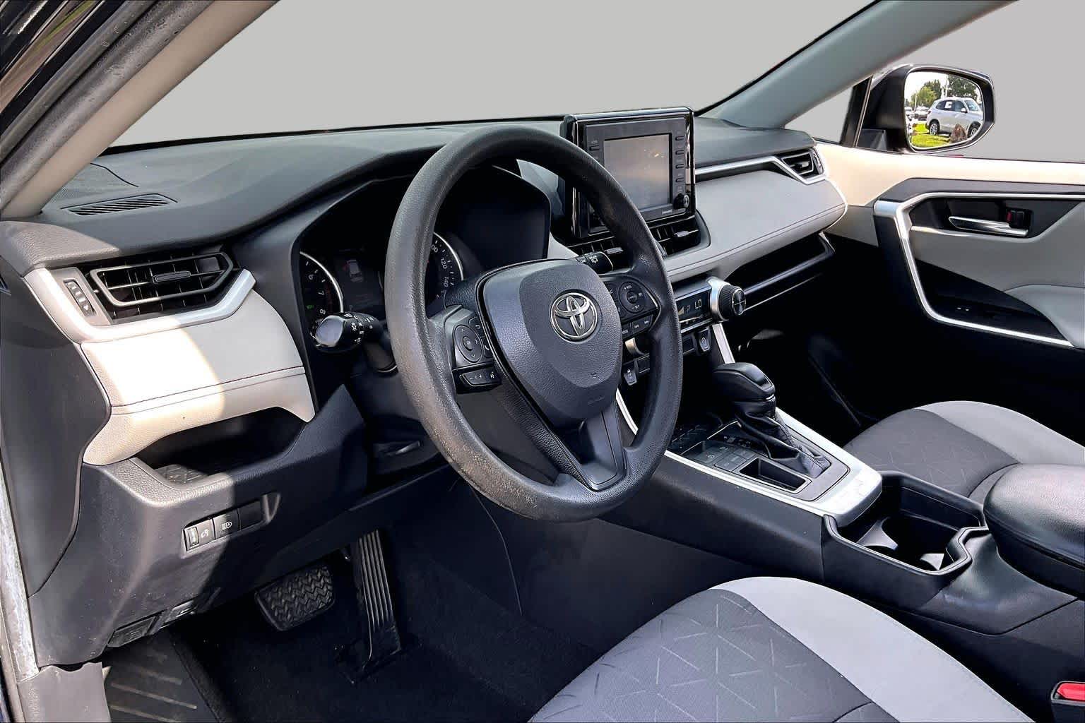 2020 Toyota RAV4 XLE Blueprint at Beck & Masten Kia