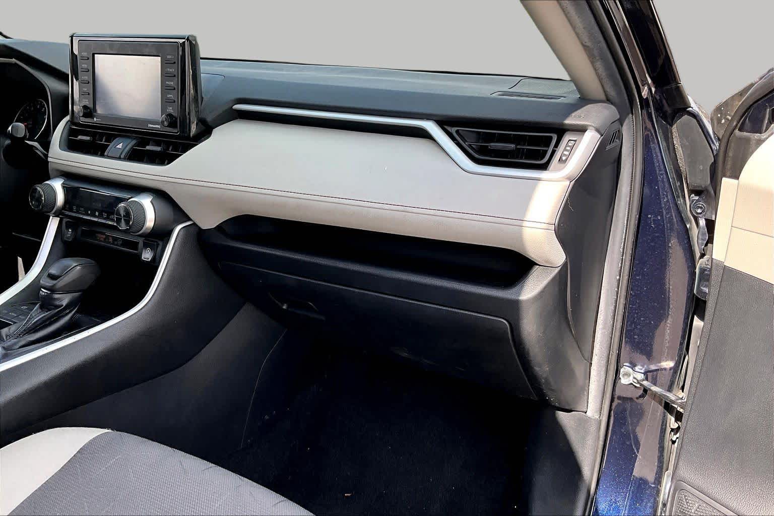 2020 Toyota RAV4 XLE Blueprint at Beck & Masten Kia