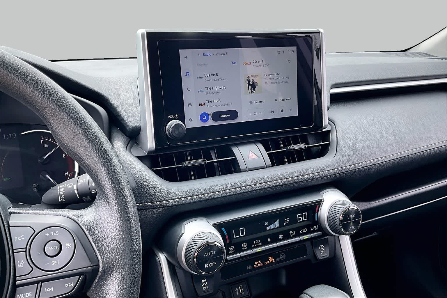 2025 Toyota RAV4 XLE - 5