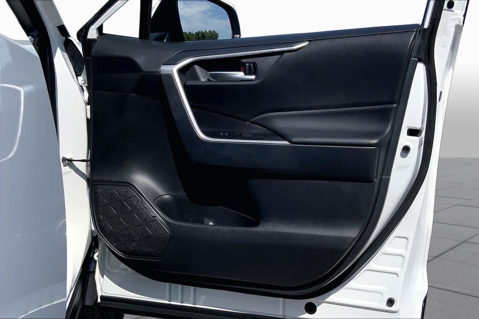 2025 Toyota RAV4 XLE Ice Cap at AutoNation USA Katy