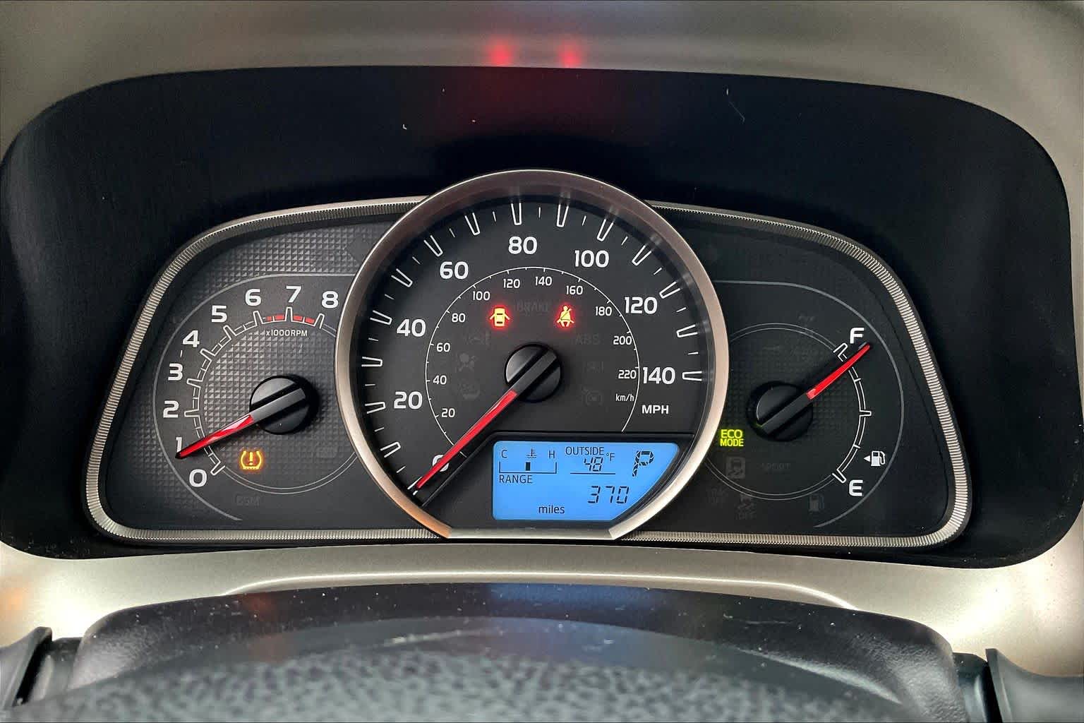 2014 Toyota RAV4 XLE Super White at Sterling McCall Acura