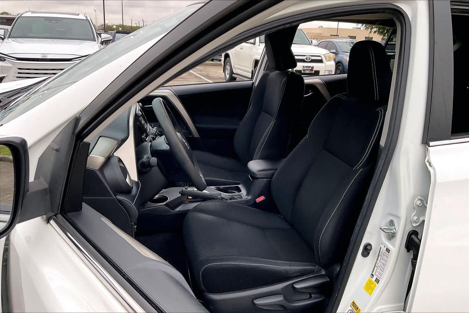 2014 Toyota RAV4 XLE Super White at Sterling McCall Acura