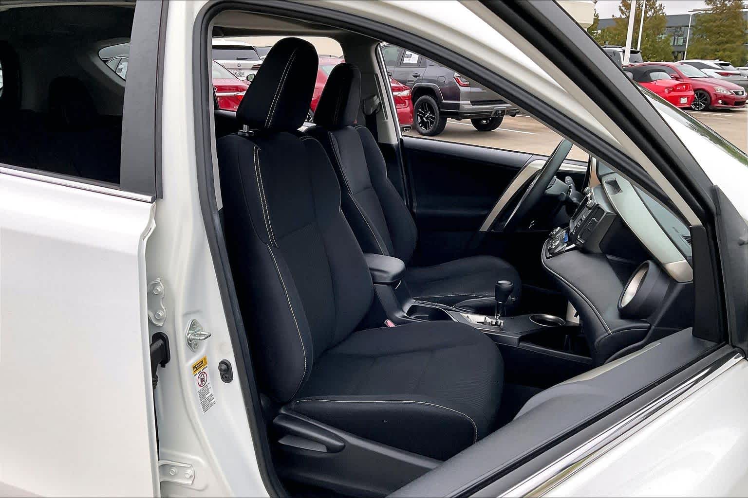 2014 Toyota RAV4 XLE Super White at Sterling McCall Acura