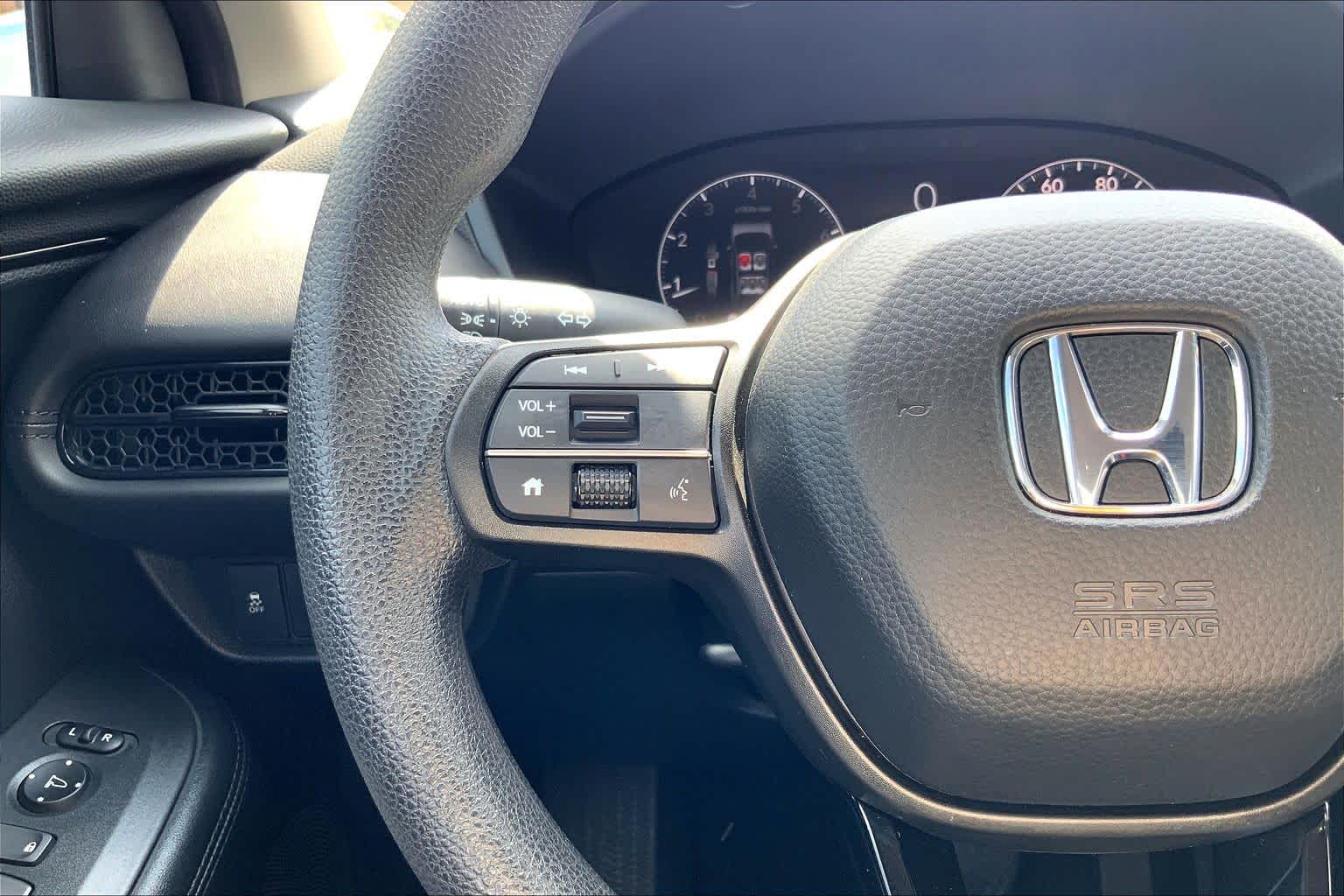 2026 Honda HR-V photo 24 of 34