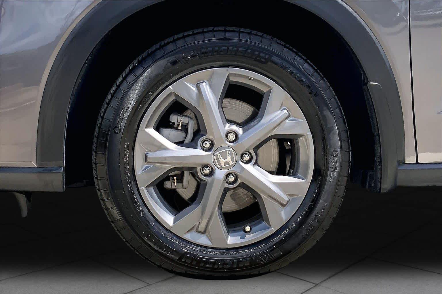 2026 Honda HR-V photo 11 of 34