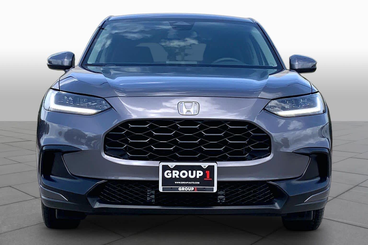 2026 Honda HR-V photo 4 of 34