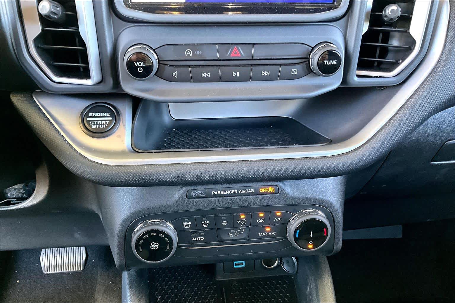 2022 Ford Bronco Sport photo 32 of 34