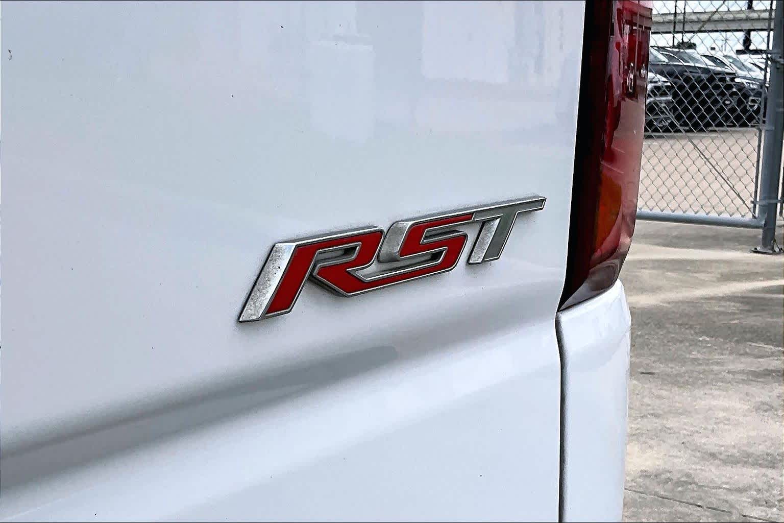 2020 Chevrolet Silverado 1500 RST - 8