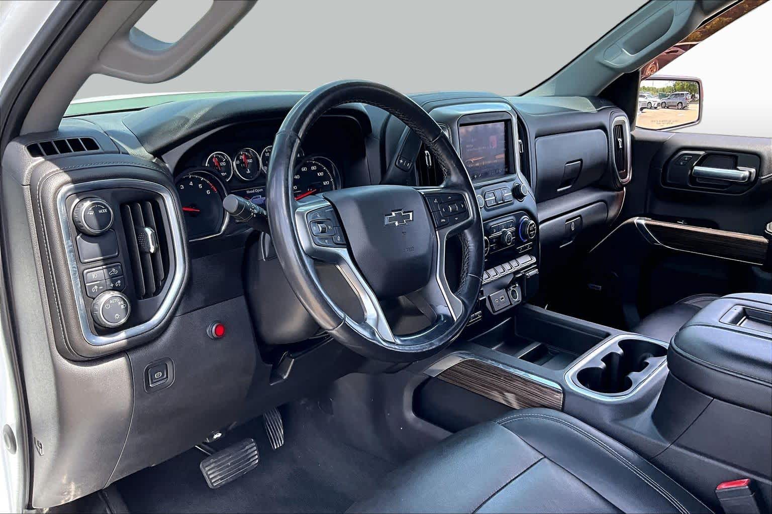 2020 Chevrolet Silverado 1500 RST Summit White at Auto Boutique Texas