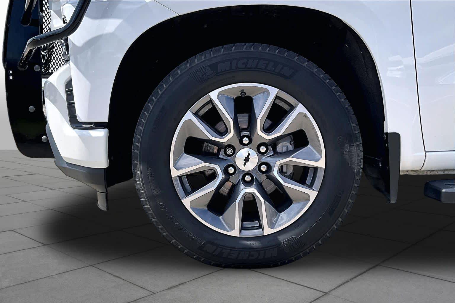 2020 Chevrolet Silverado 1500 RST Summit White at Auto Boutique Texas