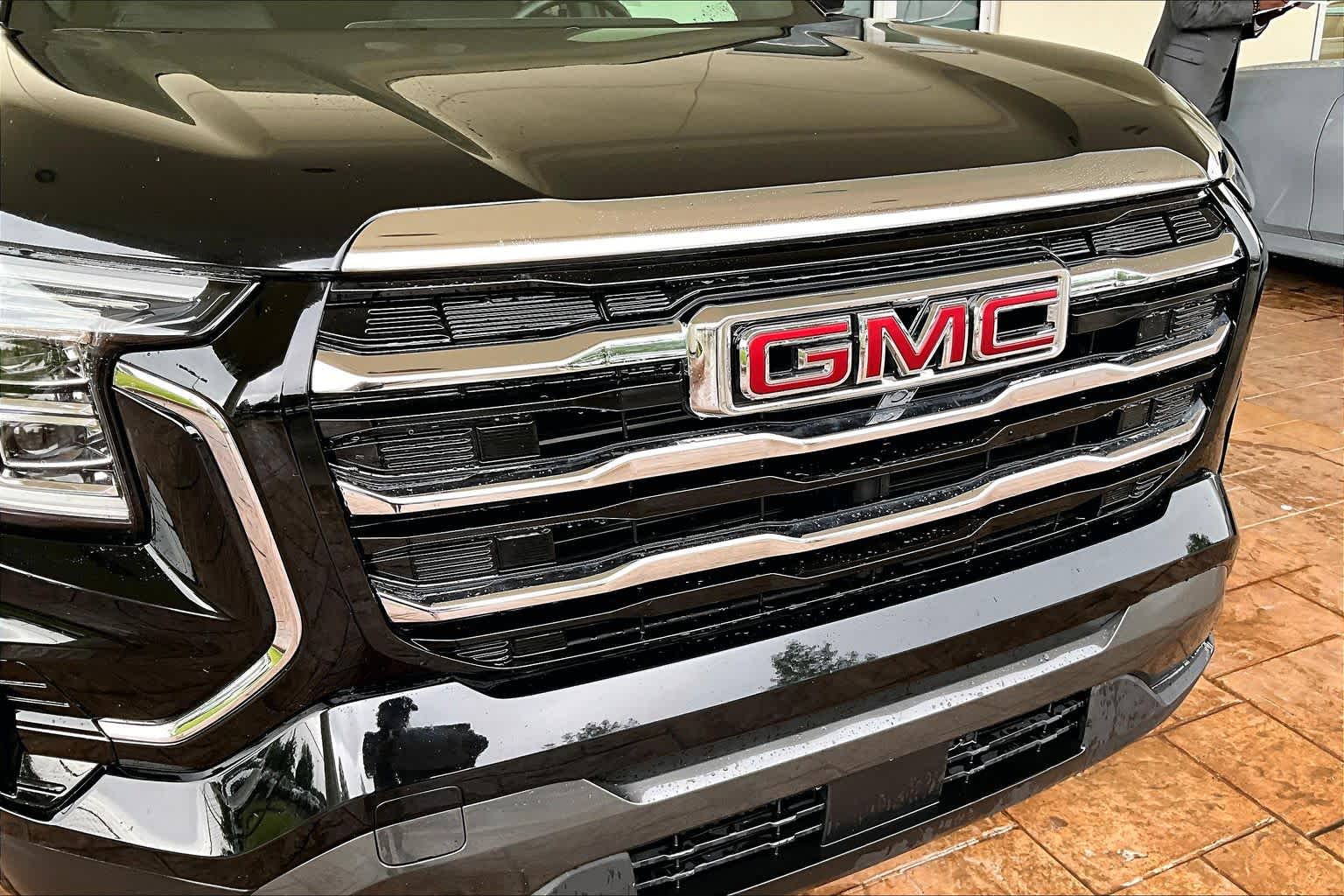 2025 GMC Terrain FWD Elevation Ebony Twilight Metallic at AutoNation Chevrolet Gulf Fwy