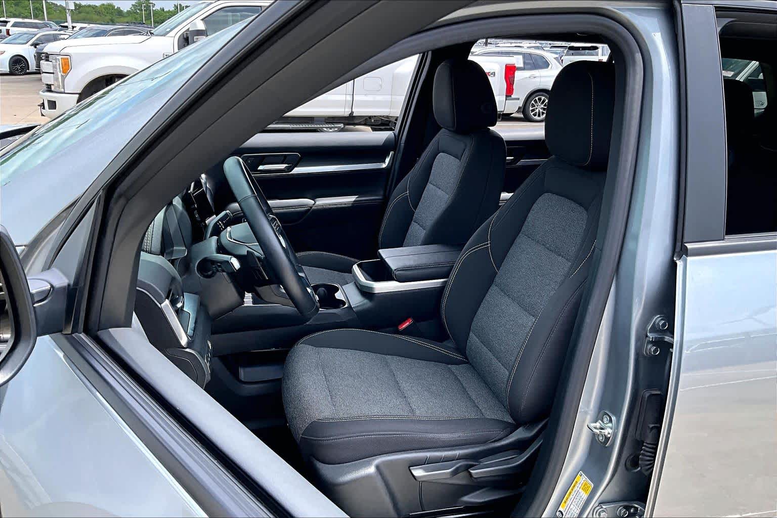 2025 GMC Terrain FWD Elevation Sterling Metallic at AutoNation Chevrolet Gulf Fwy