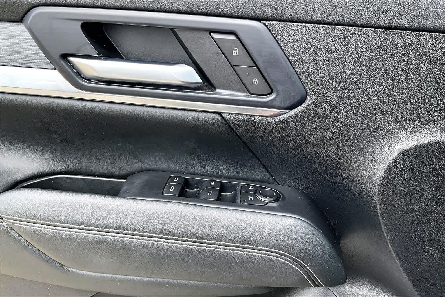 2025 GMC Terrain FWD Elevation Sterling Metallic at AutoNation Chevrolet Gulf Fwy