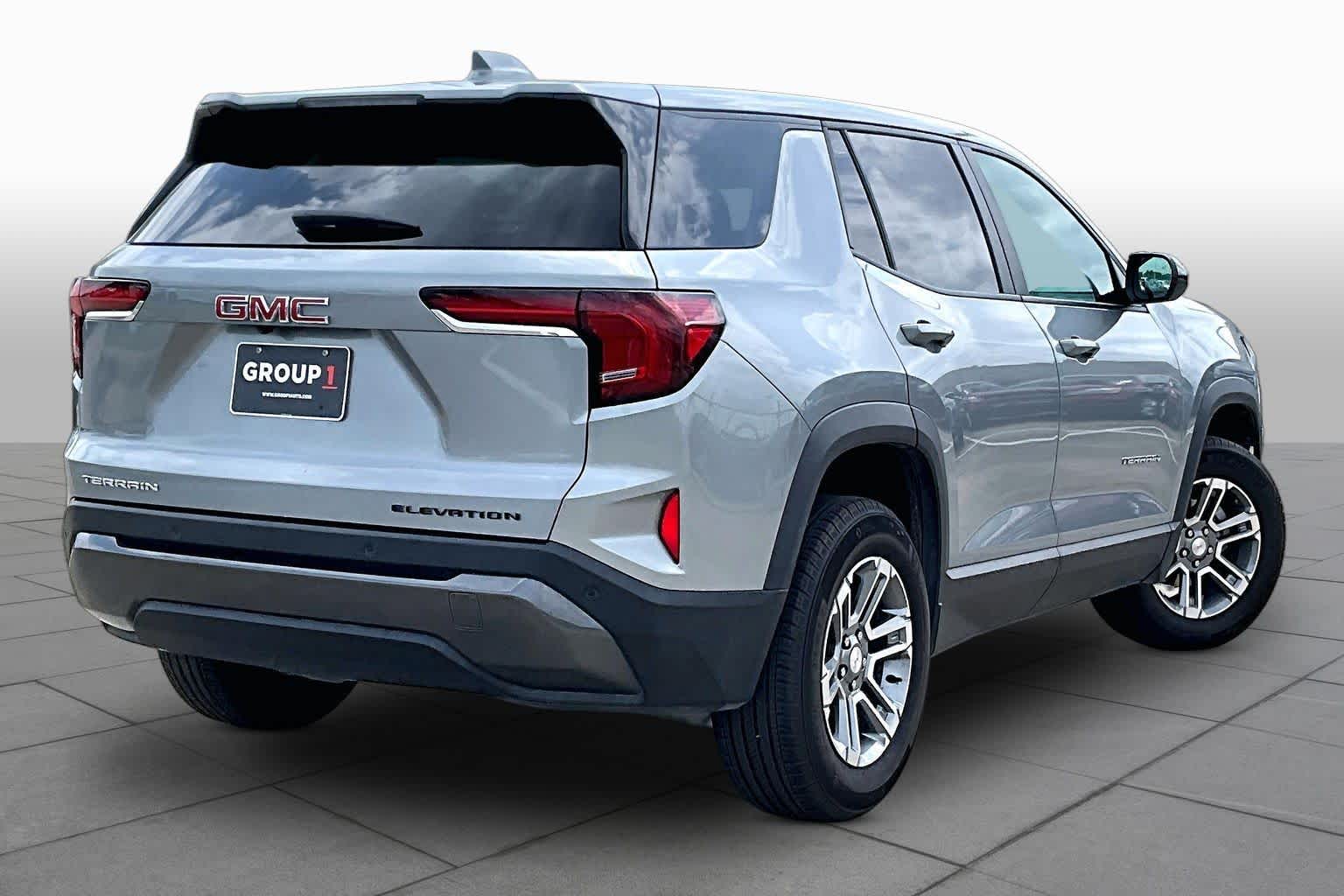 2025 GMC Terrain FWD Elevation Sterling Metallic at AutoNation Chevrolet Gulf Fwy