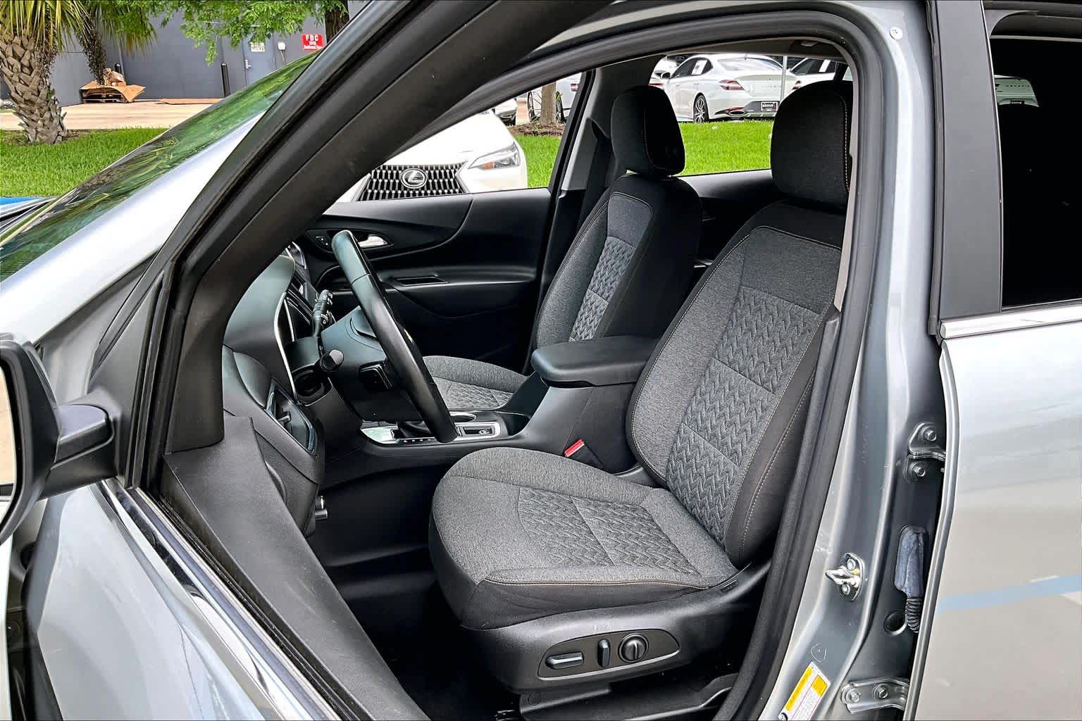 2023 Chevrolet Equinox LT - 6