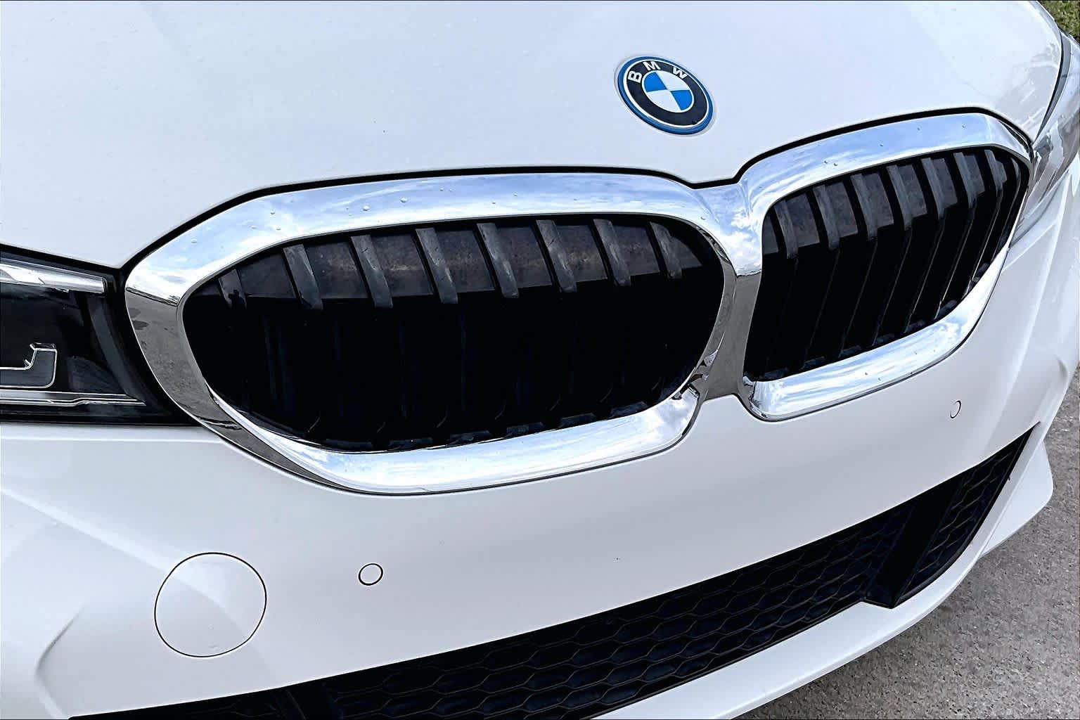 2022 BMW 3 Series 330e Alpine White at AutoNation Ford Gulf Fwy