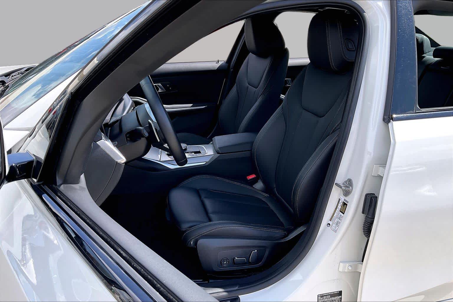 2026 BMW 330i NA 330i NA - 6