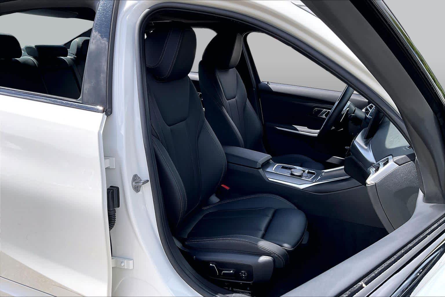2026 BMW 330i NA 330i NA - 7