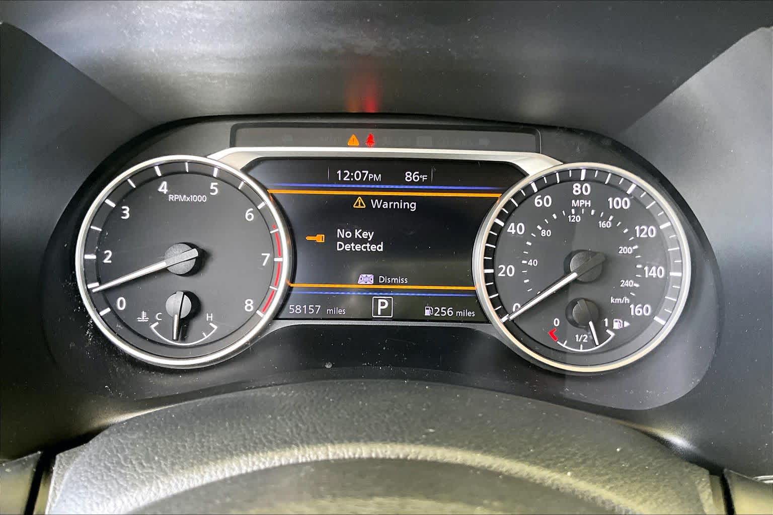 2021 Nissan Sentra SR Aspen White/Super Black at HGreg Houston