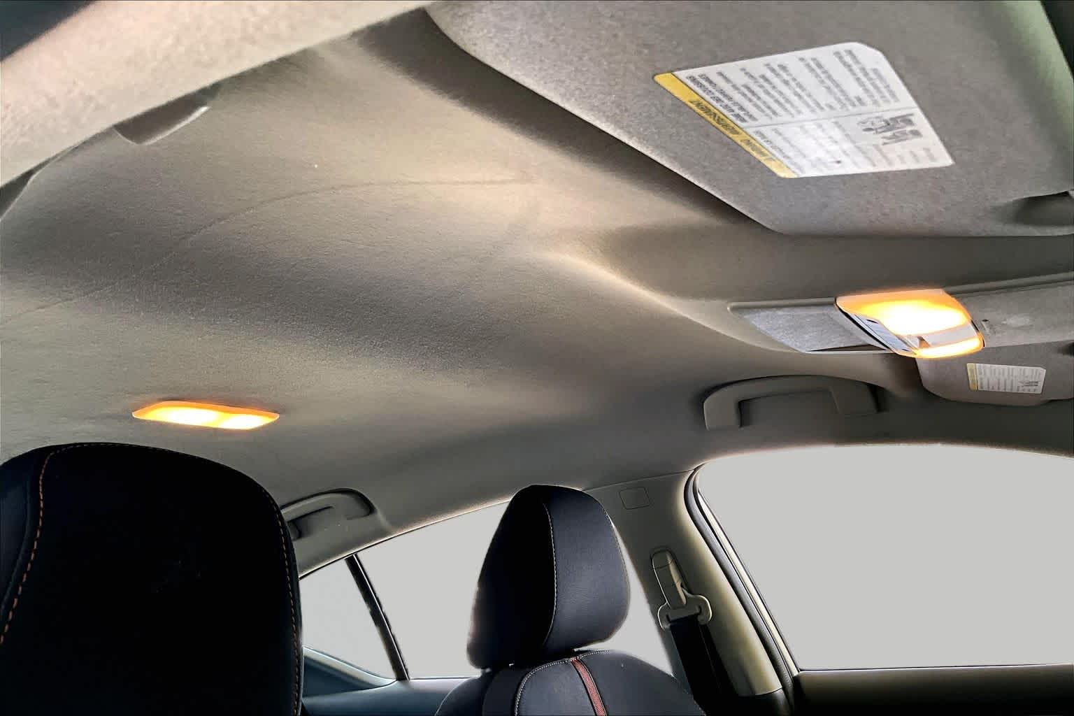2021 Nissan Sentra SR Aspen White/Super Black at HGreg Houston