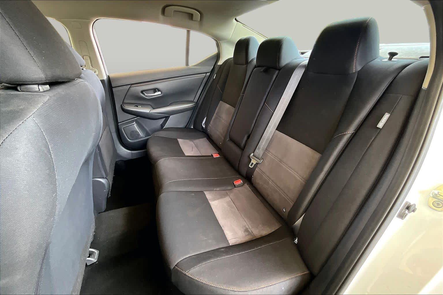 2021 Nissan Sentra SR Aspen White/Super Black at HGreg Houston