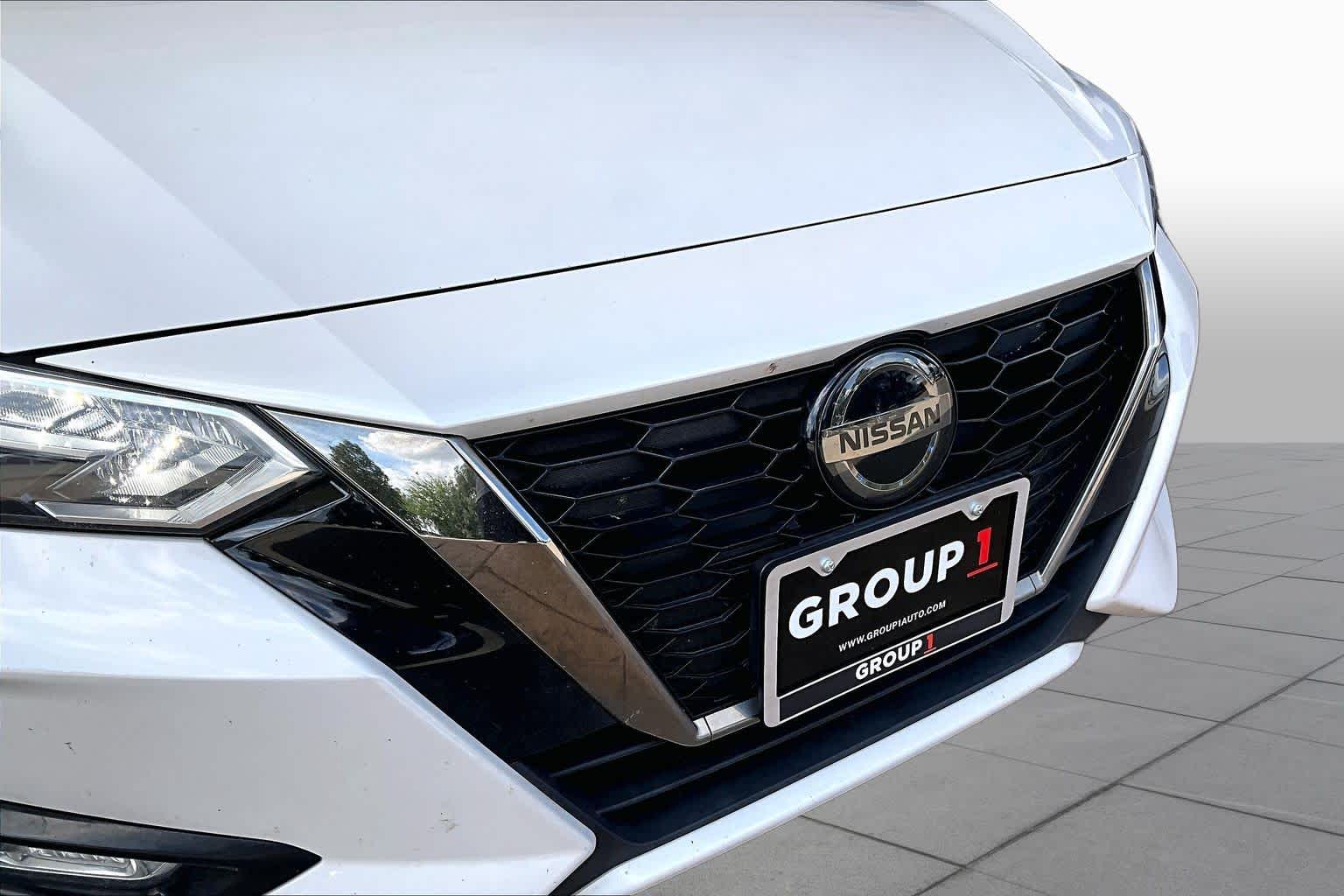 2021 Nissan Sentra SR Aspen White/Super Black at HGreg Houston