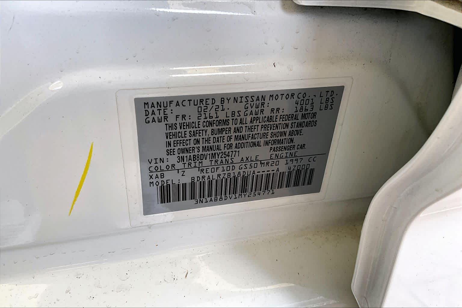 2021 Nissan Sentra SR Aspen White/Super Black at HGreg Houston