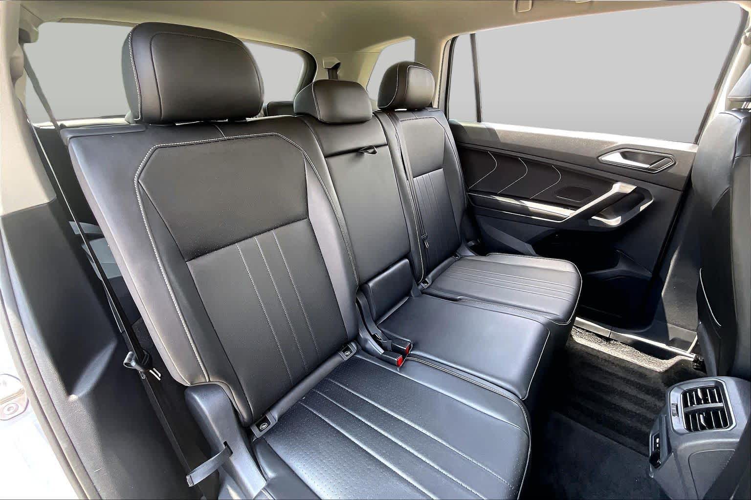 2024 Volkswagen Tiguan SE Pyrite Silver Metallic at Group 1 Toyota Southwest