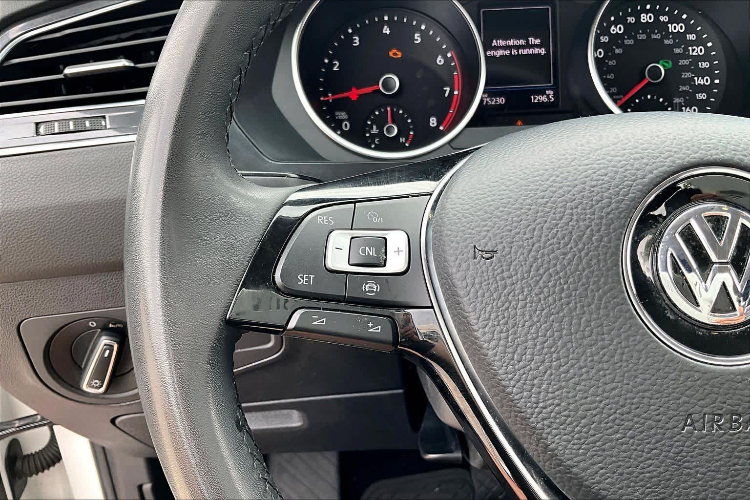 2020 Volkswagen Tiguan SE Pure White at AutoNation USA Katy