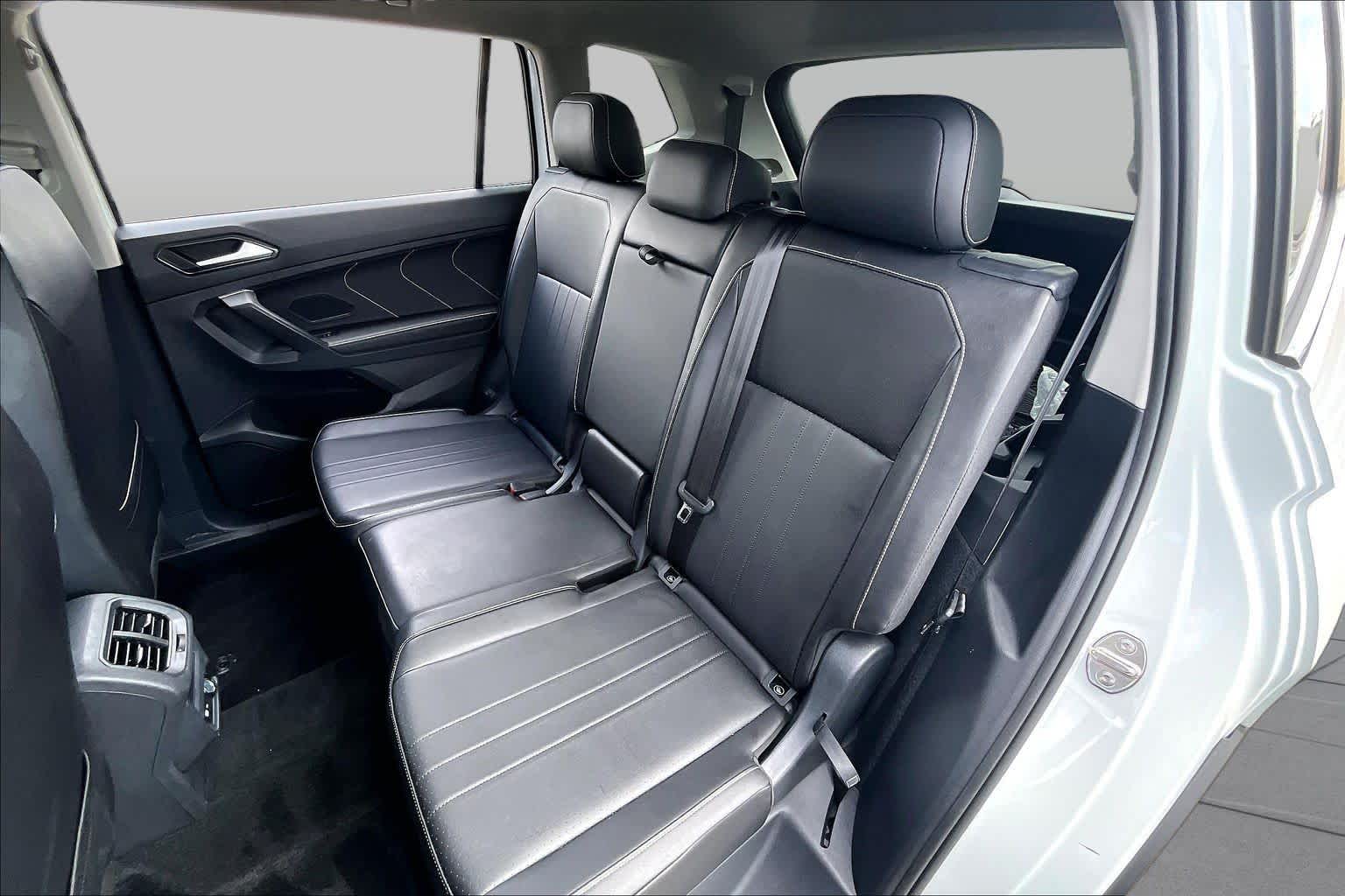 2024 Volkswagen Tiguan SE Pure White at Group 1 GMC Buick South