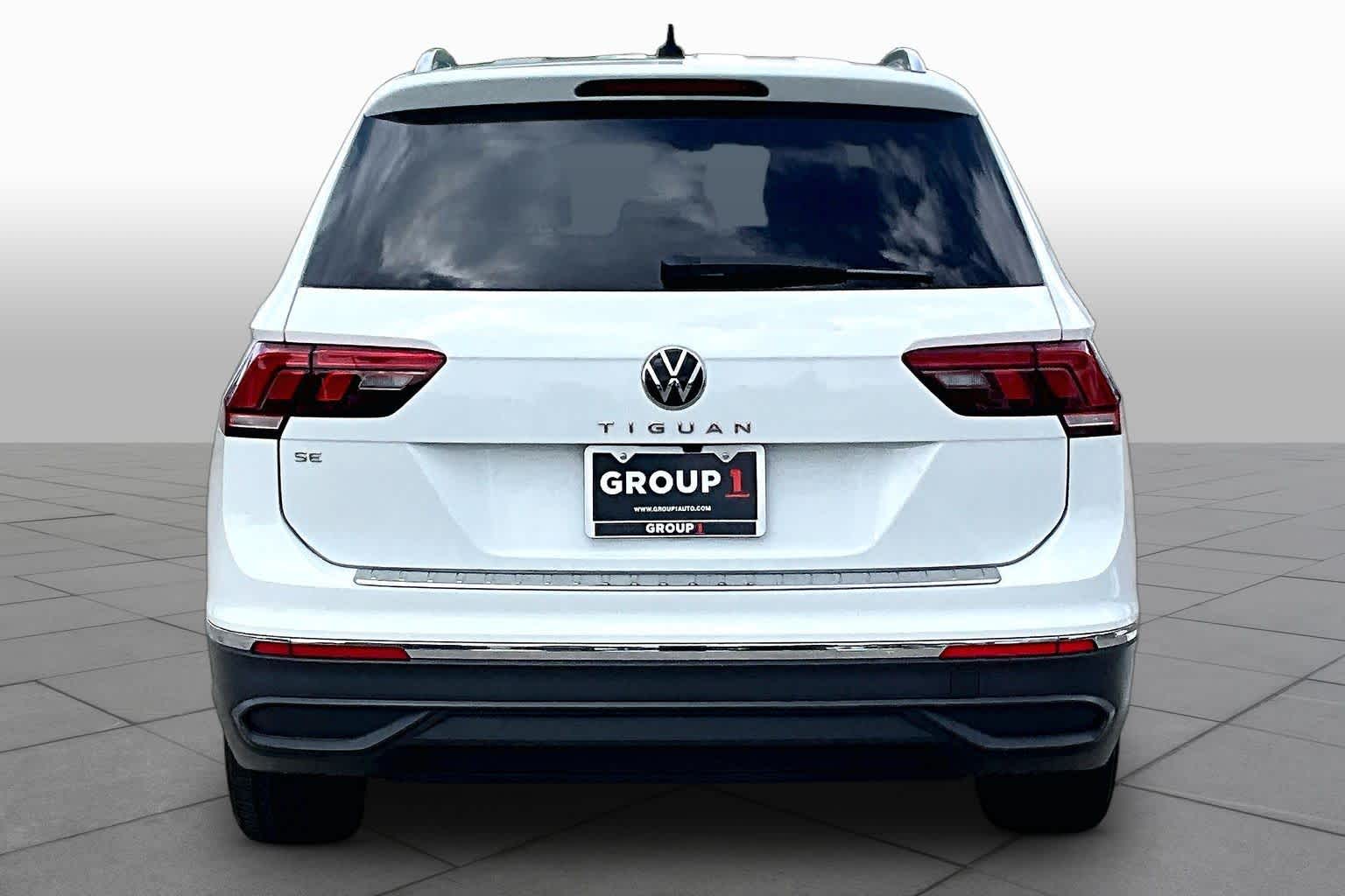 2024 Volkswagen Tiguan SE Pure White at Group 1 GMC Buick South