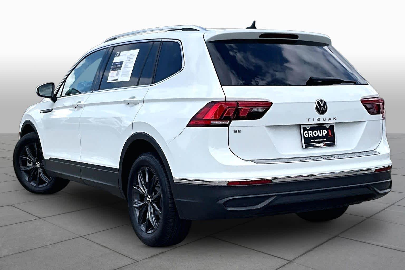 2024 Volkswagen Tiguan SE Pure White at Group 1 GMC Buick South