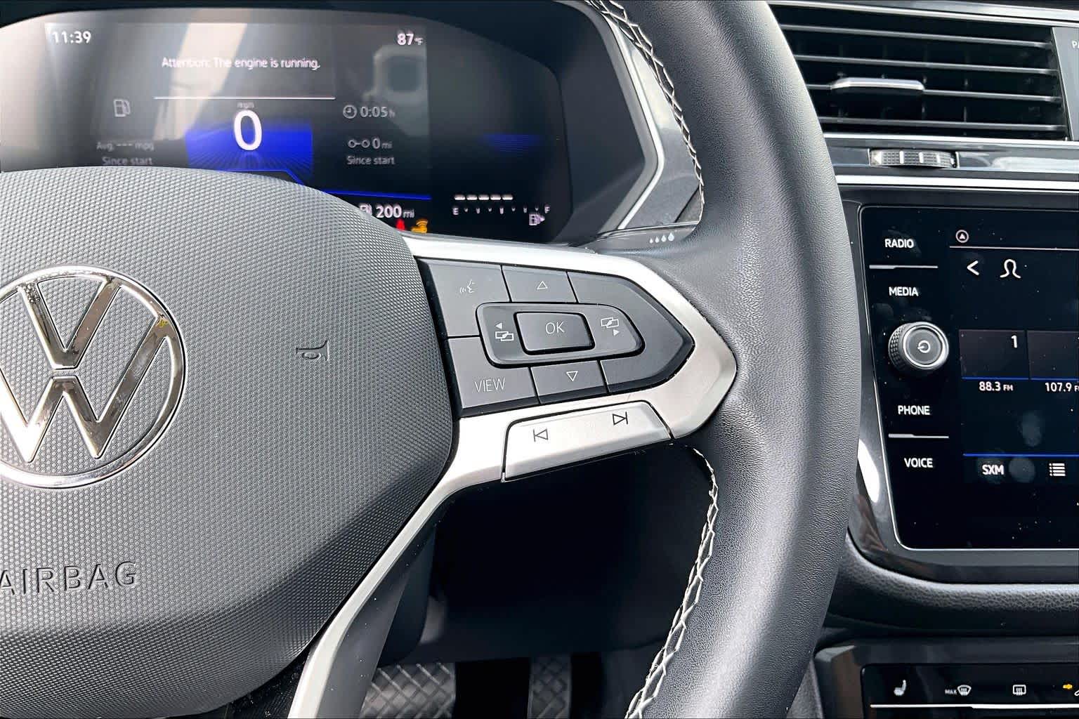 2024 Volkswagen Tiguan SE Pure White at Group 1 GMC Buick South