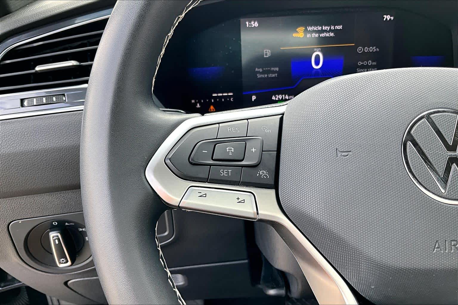 2023 Volkswagen Tiguan SE Deep Black Pearl at Group 1 GMC Buick South