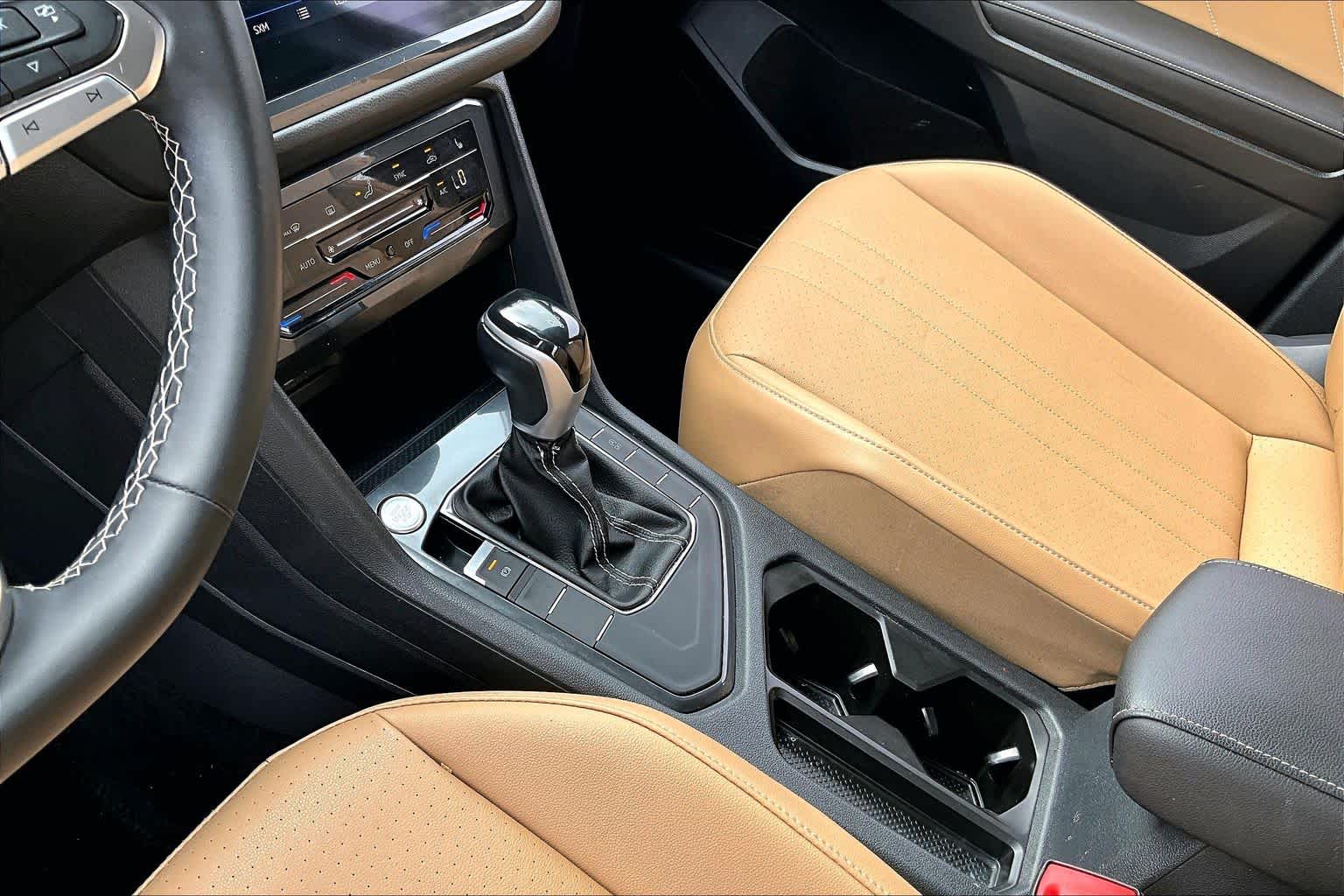 2023 Volkswagen Tiguan SE Deep Black Pearl at Group 1 GMC Buick South
