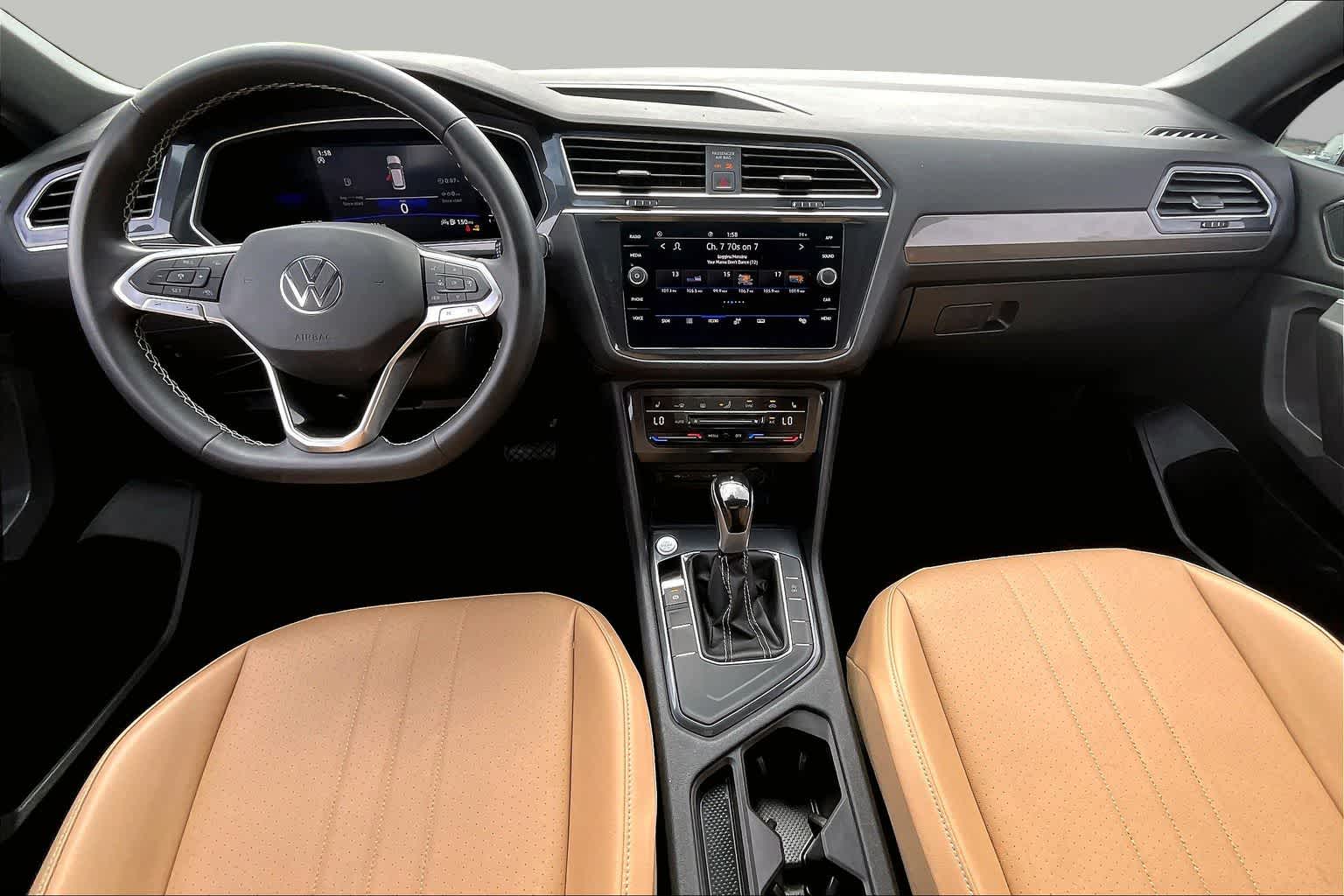 2023 Volkswagen Tiguan SE Deep Black Pearl at Lexus of Clear Lake