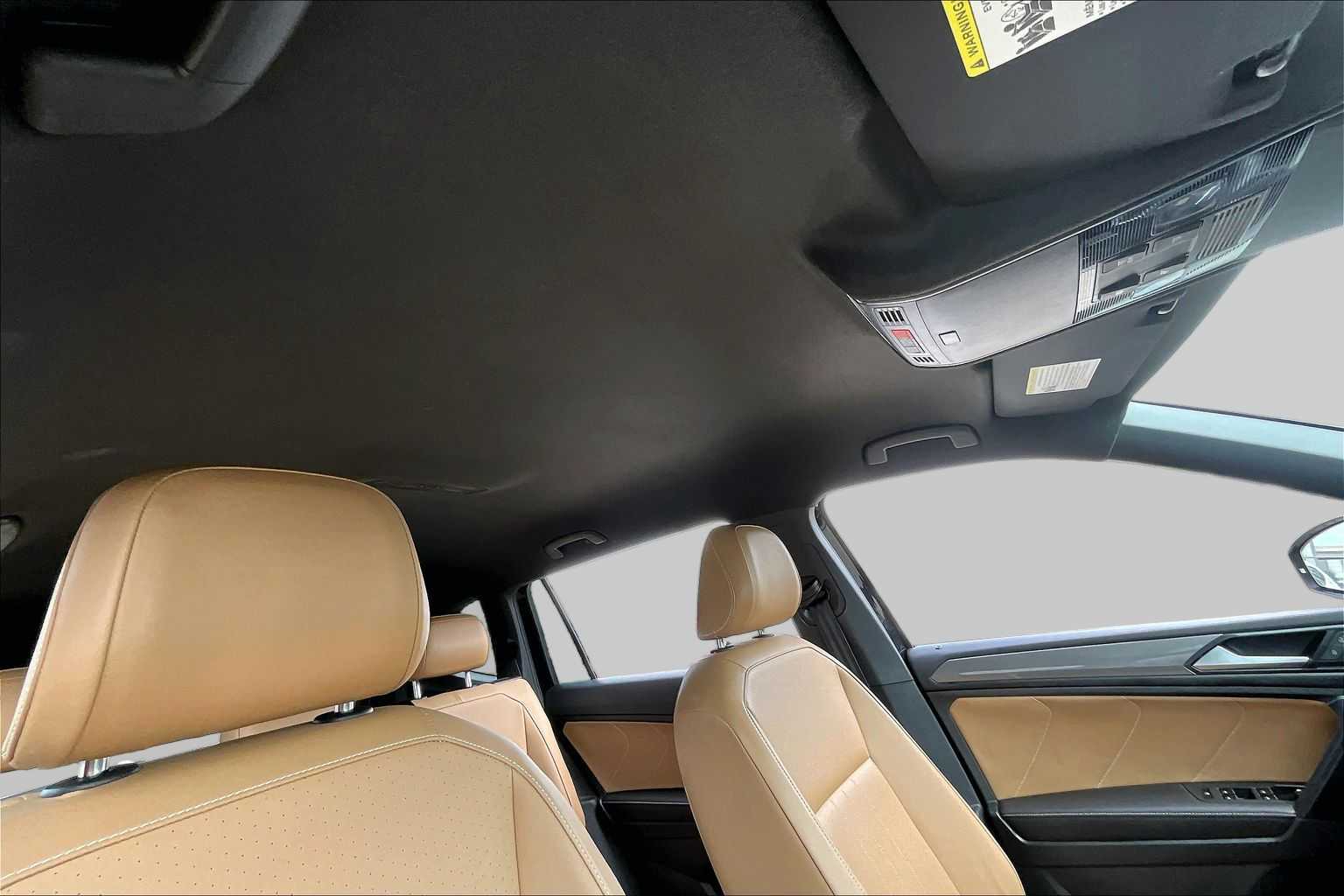 2023 Volkswagen Tiguan SE Deep Black Pearl at Lexus of Clear Lake