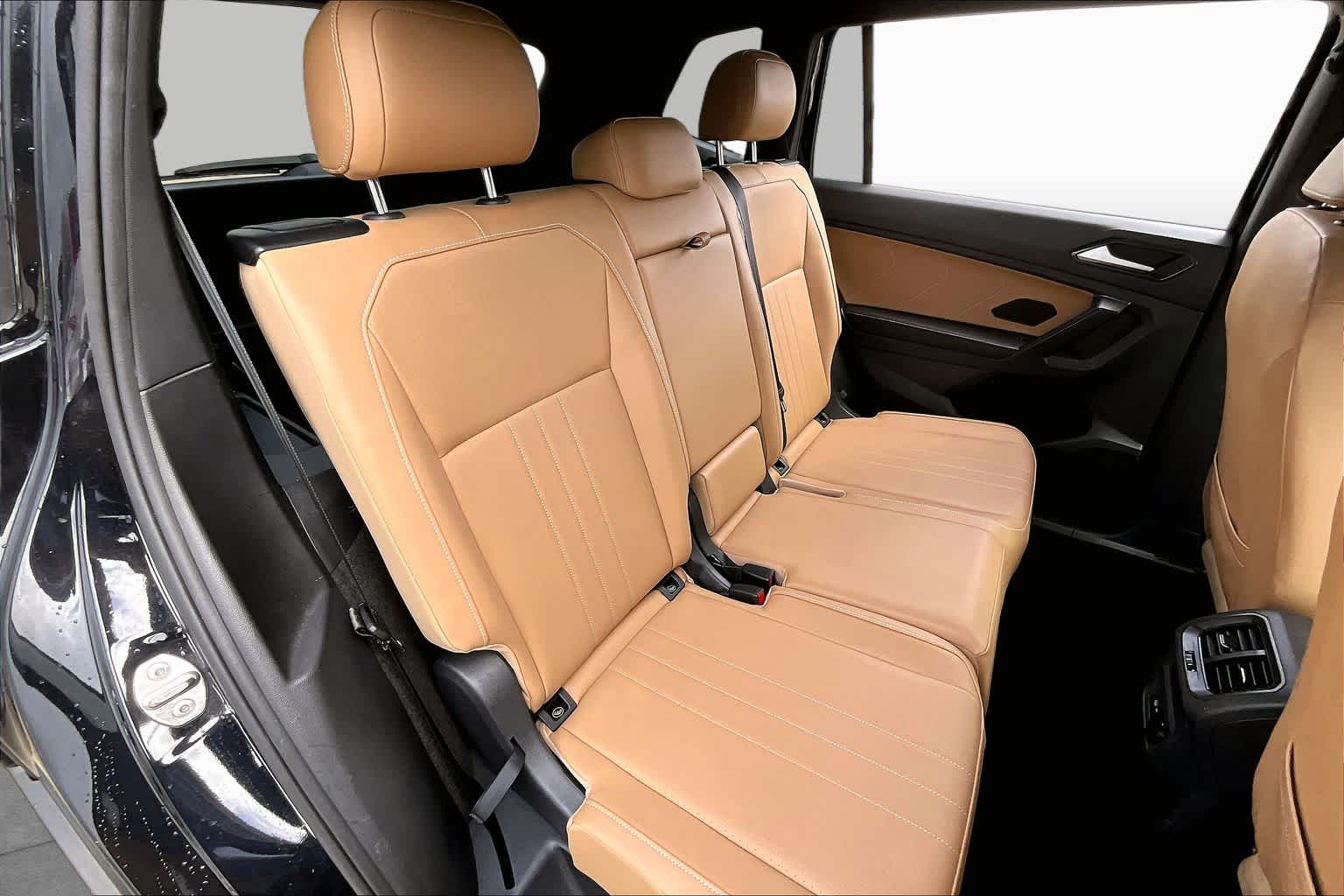 2023 Volkswagen Tiguan SE Deep Black Pearl at Lexus of Clear Lake