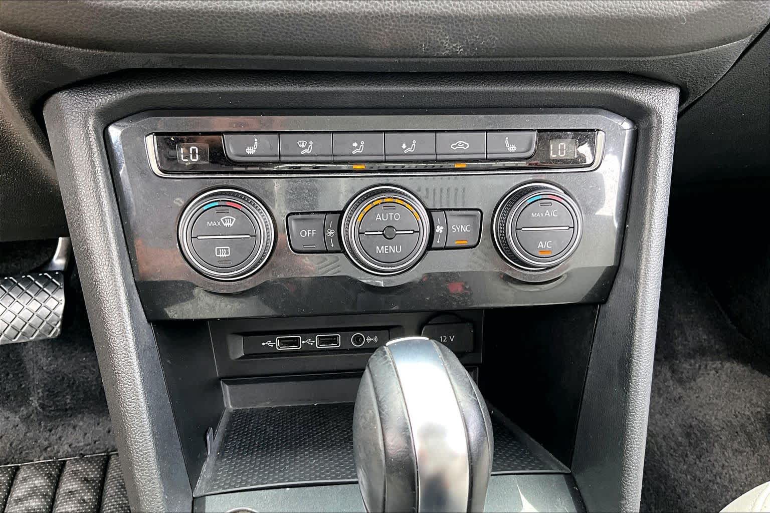 2019 Volkswagen Tiguan SE Platinum Gray Metallic at Group 1 GMC Buick South