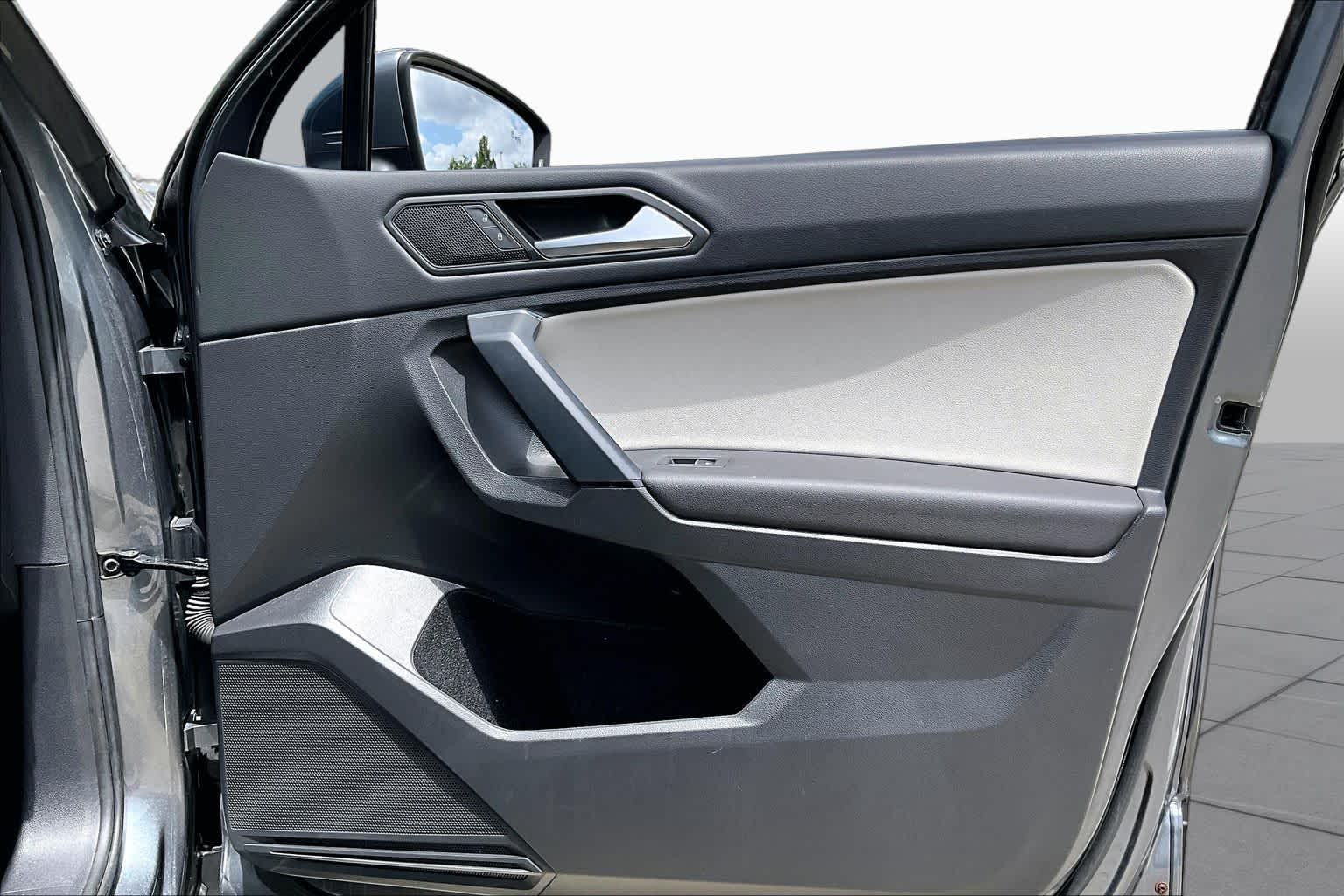 2019 Volkswagen Tiguan SE Platinum Gray Metallic at Group 1 GMC Buick South