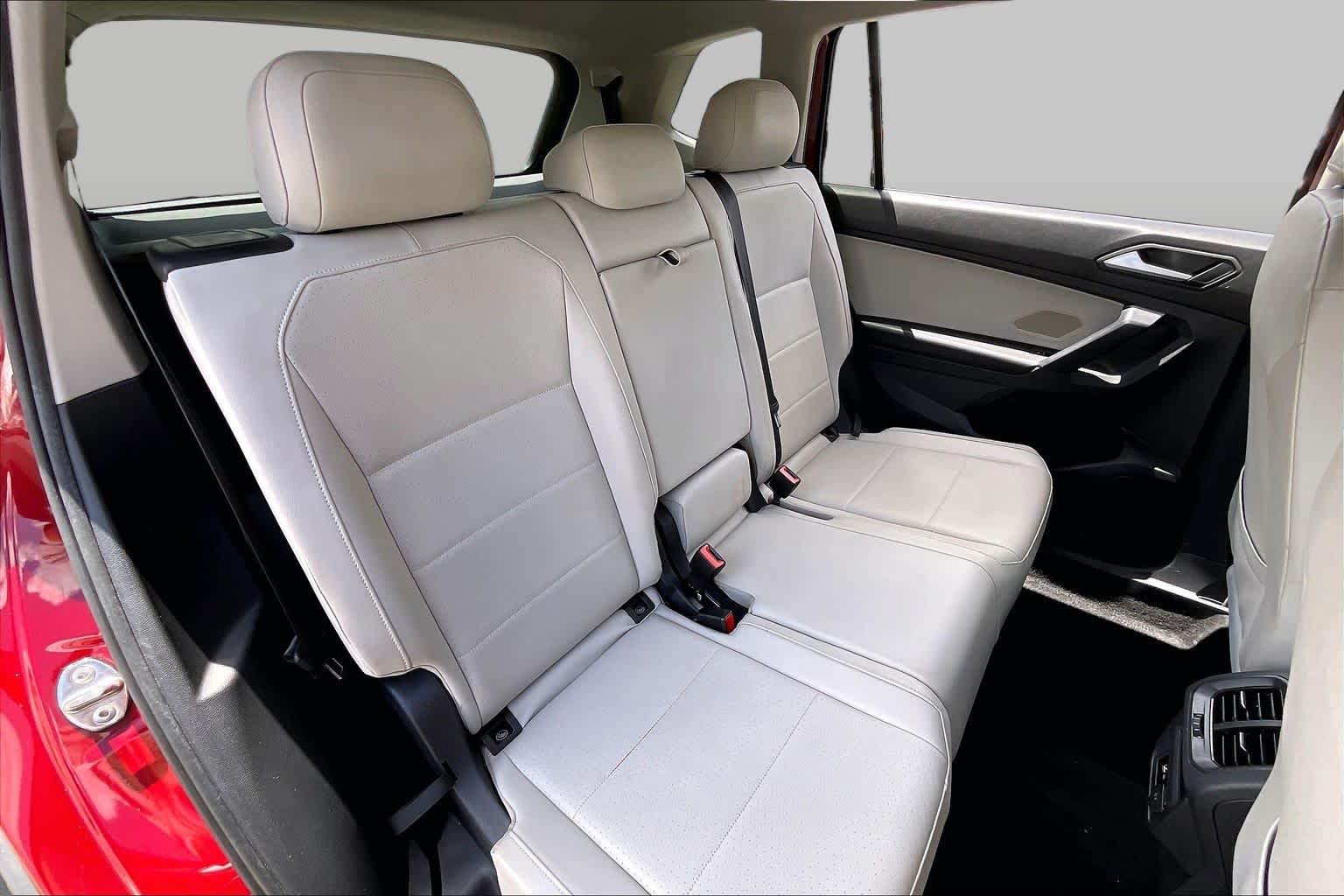 2019 Volkswagen Tiguan SE Cardinal Red Metallic at AutoNation USA Katy