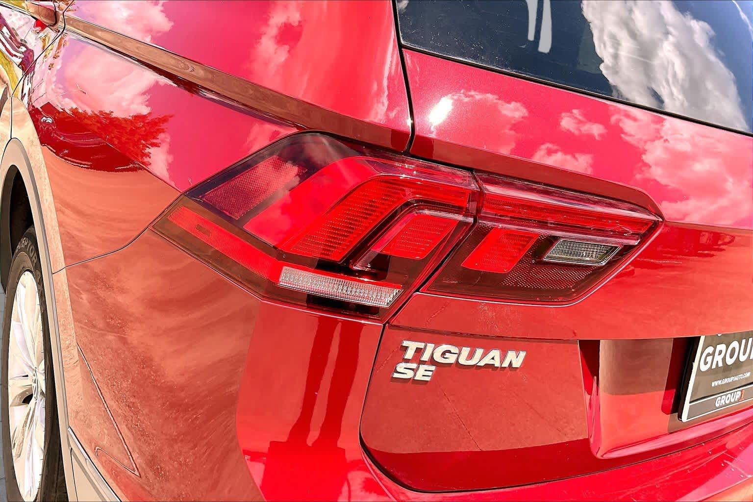 2019 Volkswagen Tiguan SE Cardinal Red Metallic at AutoNation USA Katy