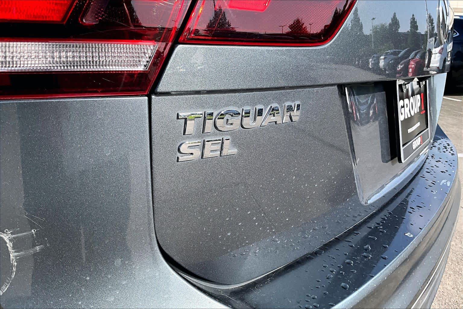 2018 Volkswagen Tiguan SEL Premium Platinum Gray Metallic at Beck & Masten Kia