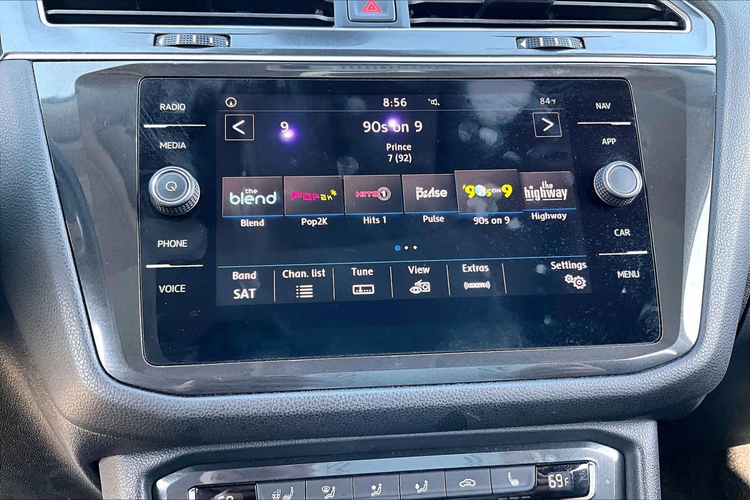 2018 Volkswagen Tiguan SEL Premium Platinum Gray Metallic at Beck & Masten Kia