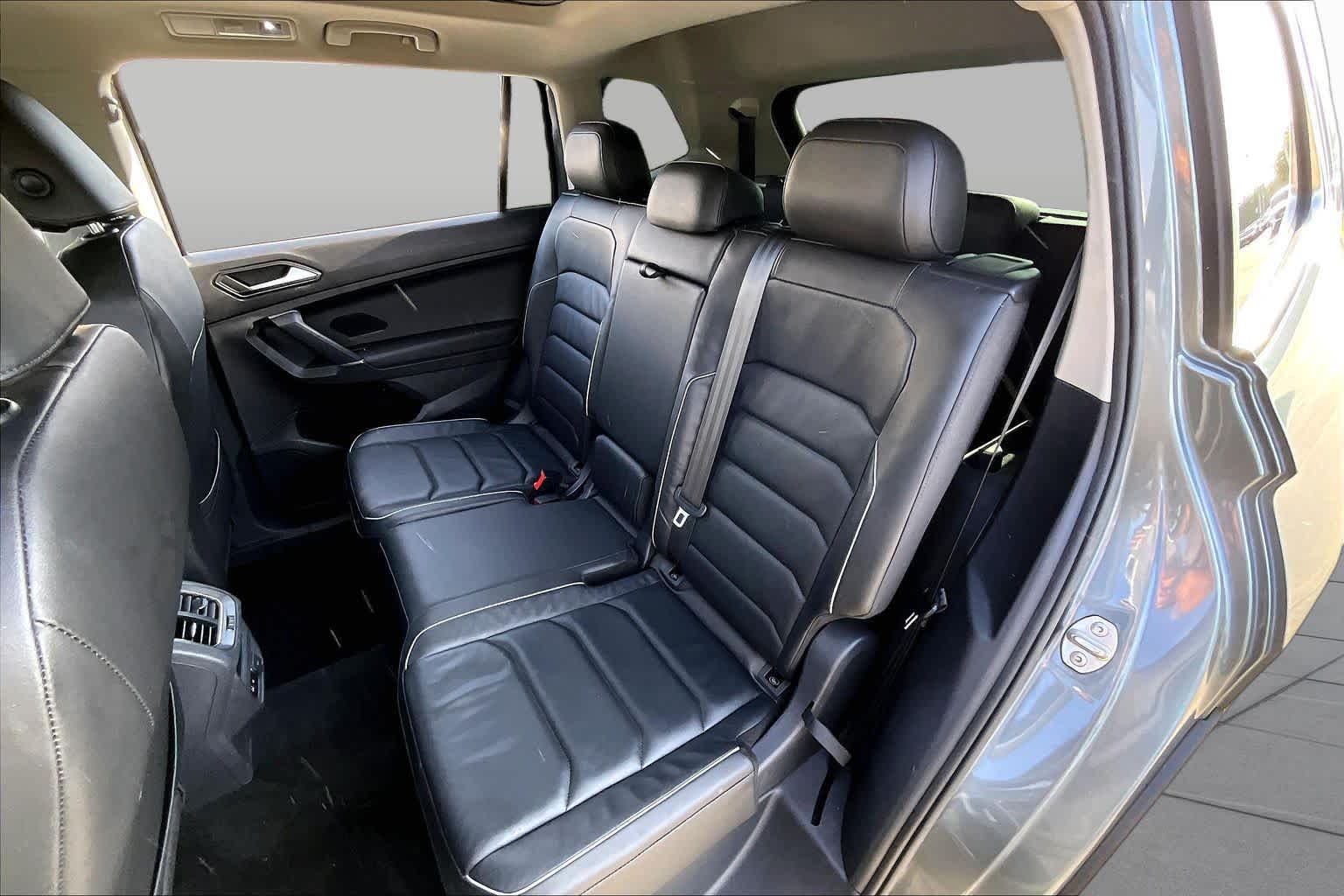 2018 Volkswagen Tiguan SEL Premium Platinum Gray Metallic at Beck & Masten Kia