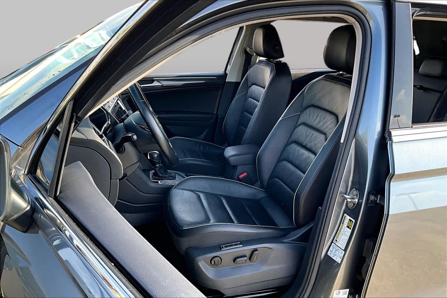 2018 Volkswagen Tiguan SEL Premium Platinum Gray Metallic at Beck & Masten Kia