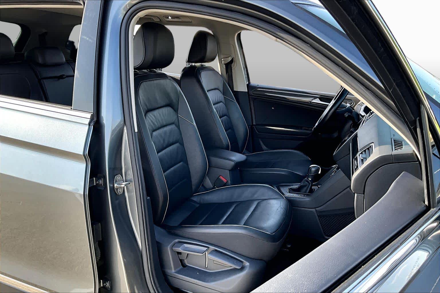 2018 Volkswagen Tiguan SEL Premium Platinum Gray Metallic at Beck & Masten Kia