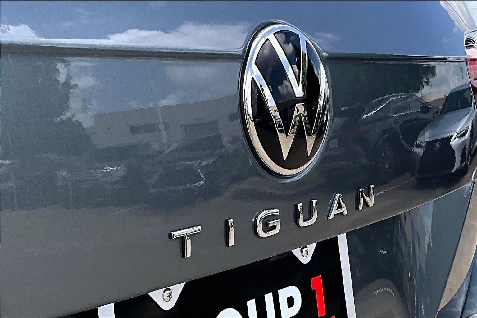 2022 Volkswagen Tiguan SE R-Line Black Platinum Gray Metallic at Lexus Southwest Houston