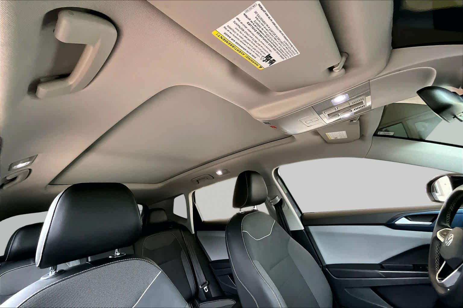 2023 Volkswagen Taos SE Pure Gray w/Black Roof at Westside Kia